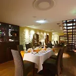 Отель Rixwell Collection Savoy Boutique 4*