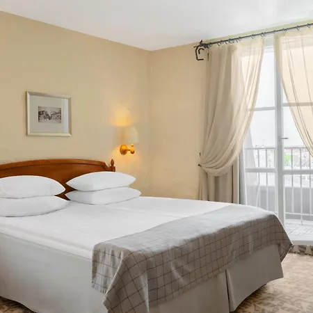 Rixwell Collection Savoy Boutique Hotell 4*