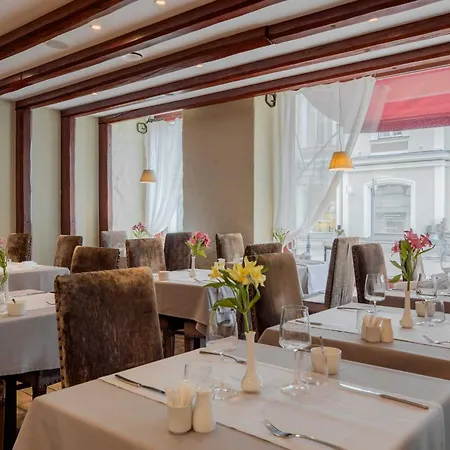 Szálloda Rixwell Collection Savoy Boutique 4*