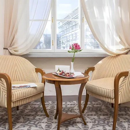 Rixwell Collection Savoy Boutique Hotel 4*