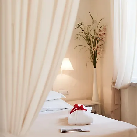 Hotel Rixwell Collection Savoy Boutique 4*
