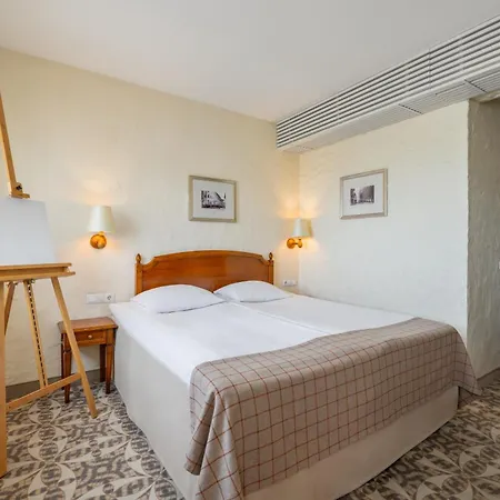 Rixwell Collection Savoy Boutique Hotel