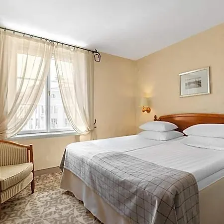 Rixwell Collection Savoy Boutique Hotel