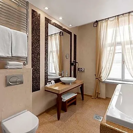 Rixwell Collection Savoy Boutique Hotel 4*