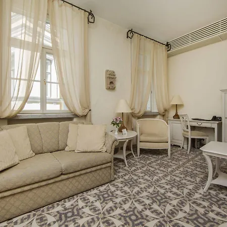 Rixwell Collection Savoy Boutique 4* Tallinn