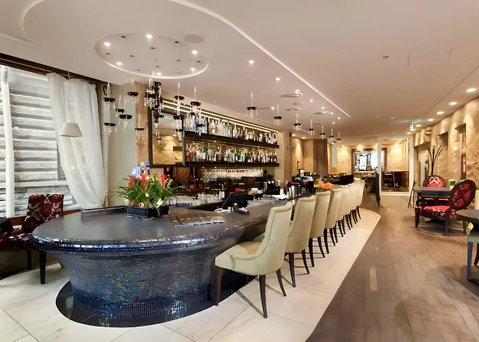 Rixwell Collection Savoy Boutique Hotel 4*