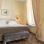 فندق Rixwell Collection Savoy Boutique 4*