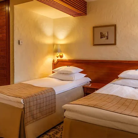 Rixwell Collection Savoy Boutique